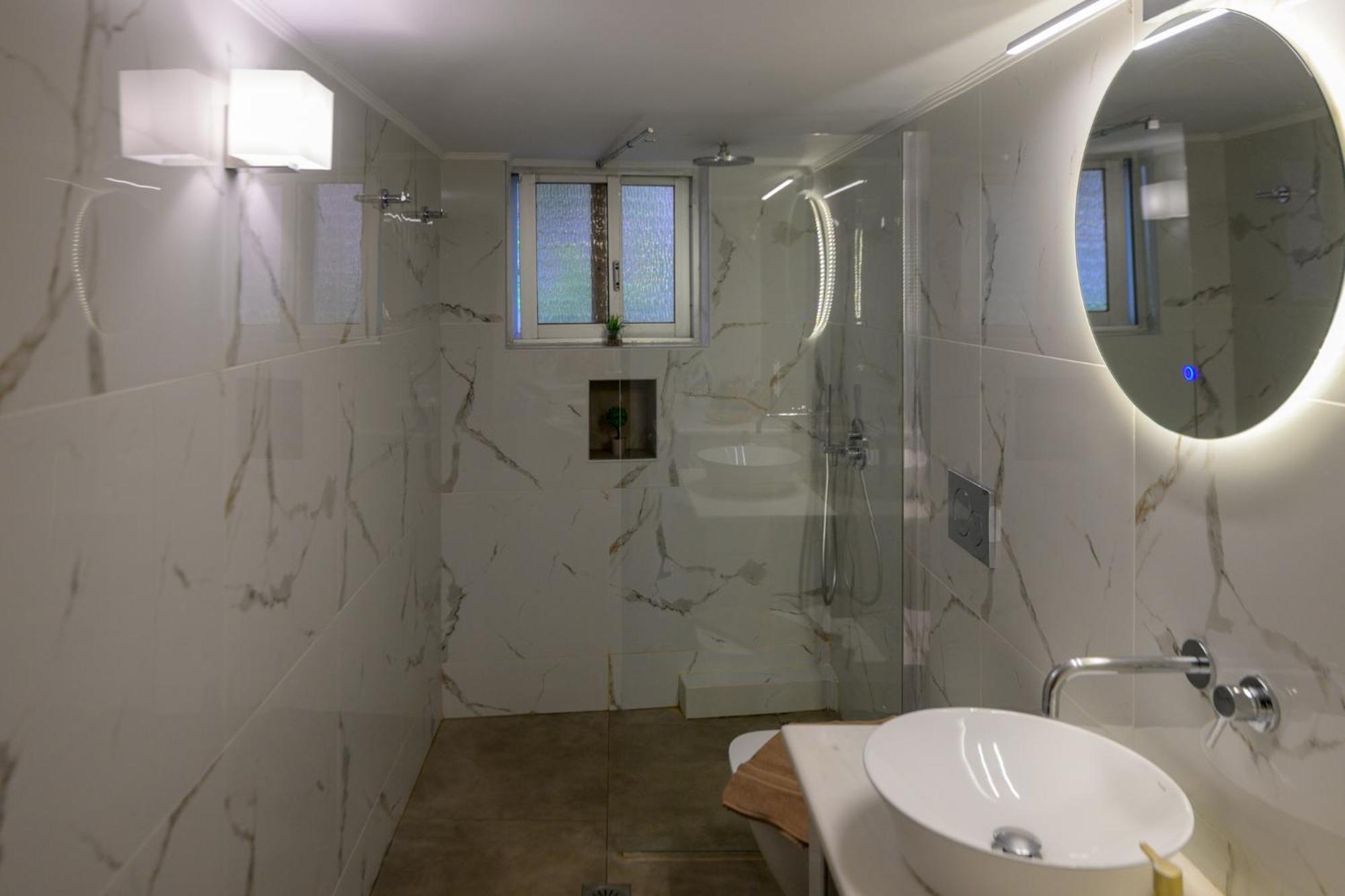 Kallithea Deluxe Митилини Экстерьер фото